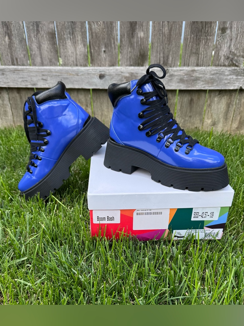 Katy Perry Lace Up Ankle Boots Colbat Blue/Blk Size 9M - Picture 7 of 9